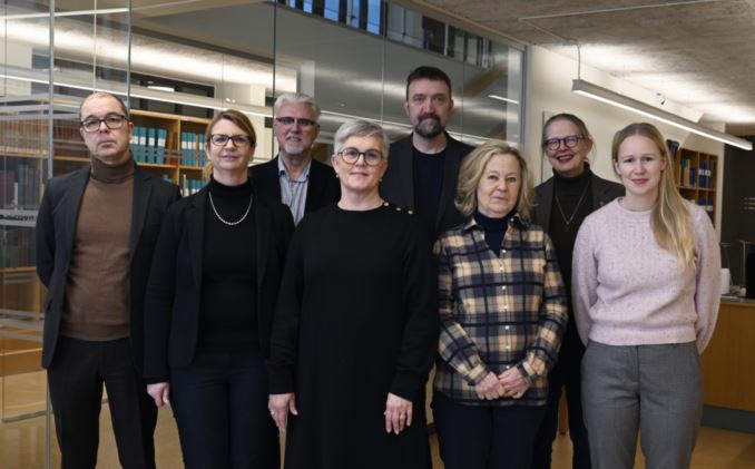 Gruppfoto med Svenska kommittén för Världsminnesprogrammet
